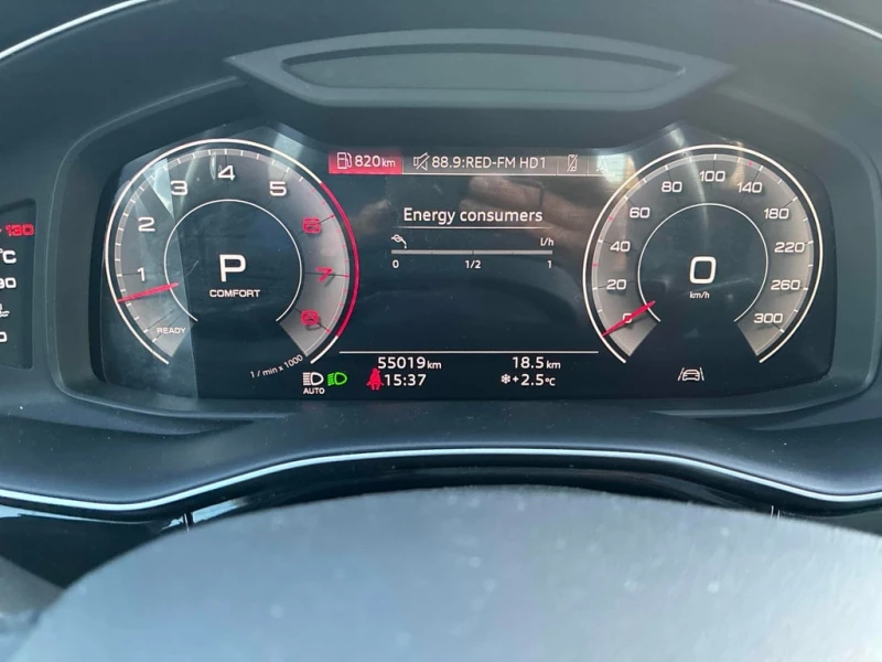 Audi Q7 * Komfort * CARFAX * БЕЗ ПЪРВОНАЧАЛНА ВНОСКА, снимка 8 - Автомобили и джипове - 52772176