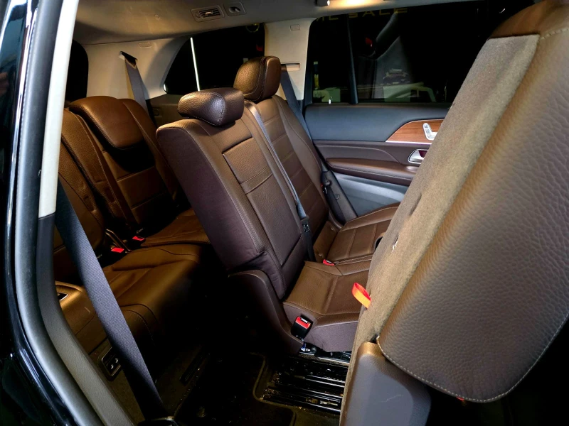 Mercedes-Benz GLS 400 AMG* 7 Местен* Обдух* Burm* Pano* Лизинг, снимка 15 - Автомобили и джипове - 53142589