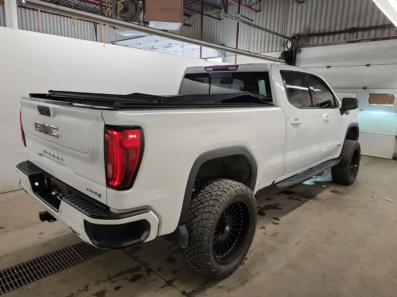 Gmc Sierra * AT4 CREW CAB * ������ ���������������� �� FORD*  | Mobile.bg � ����������� 3