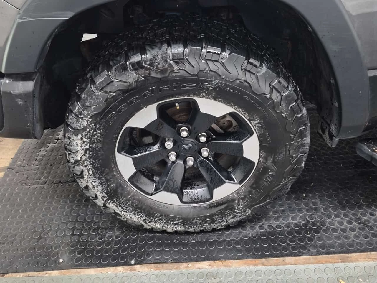 Dodge RAM 1500 * Rebel * 5.7 HEMI * АВТОКРЕДИТ, снимка 7 - Автомобили и джипове - 54811830