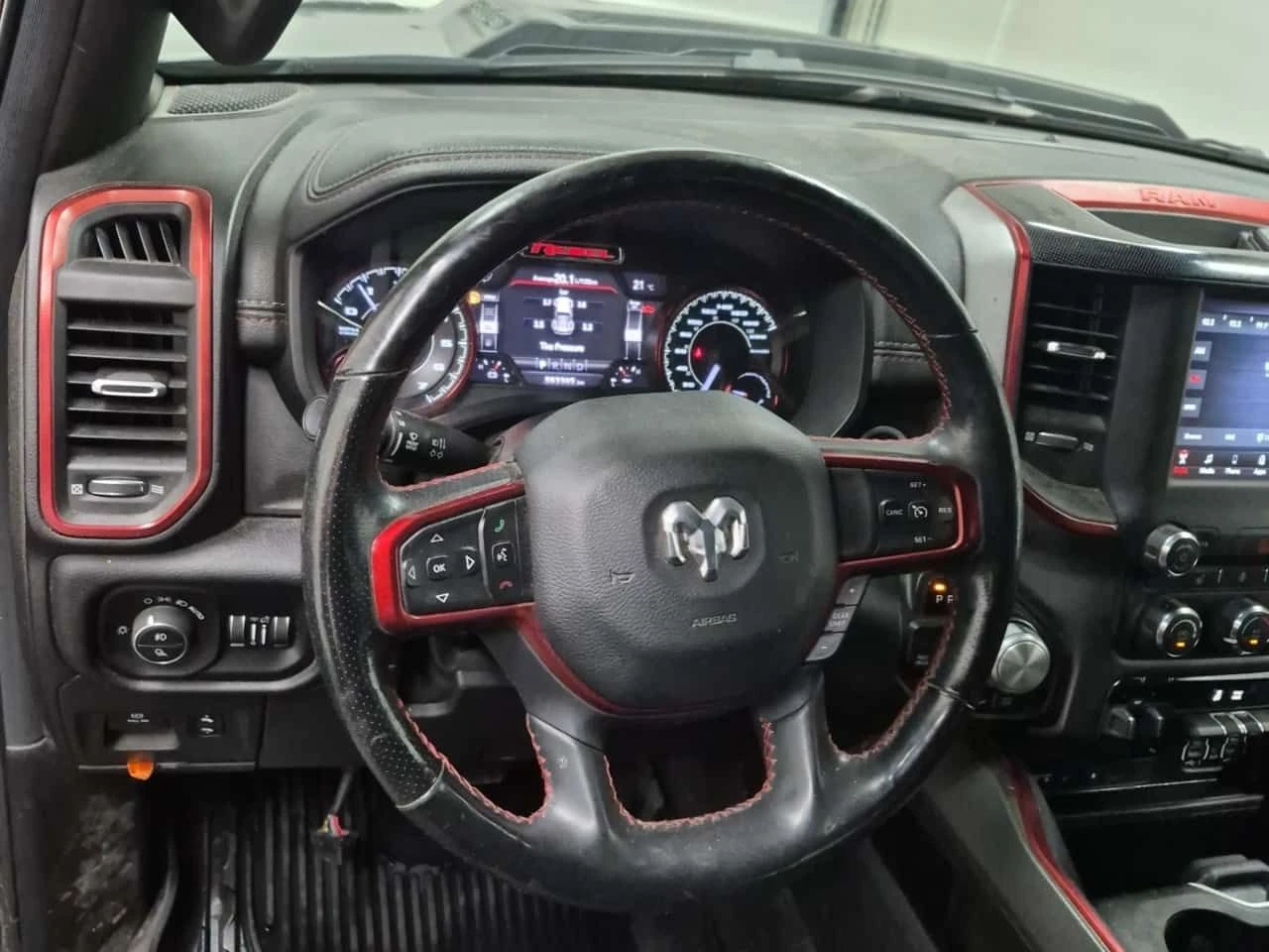 Dodge RAM 1500 * Rebel * 5.7 HEMI * АВТОКРЕДИТ, снимка 9 - Автомобили и джипове - 54811830