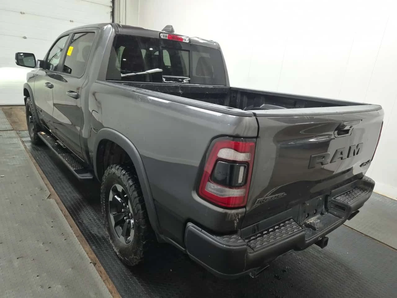 Dodge RAM 1500 * Rebel * 5.7 HEMI * АВТОКРЕДИТ, снимка 2 - Автомобили и джипове - 54811830