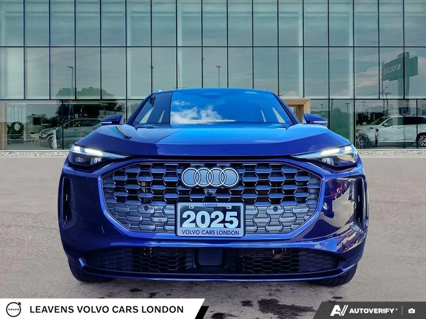 Audi Q5 2.0* MATRIX* S* LINE* 360КАМЕРА* LANE* ASSIST* , снимка 4 - Автомобили и джипове - 55787877