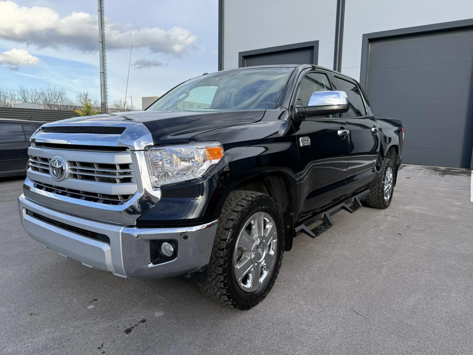 Toyota Tundra 1794LIMITID, снимка 2 - Автомобили и джипове - 55800545