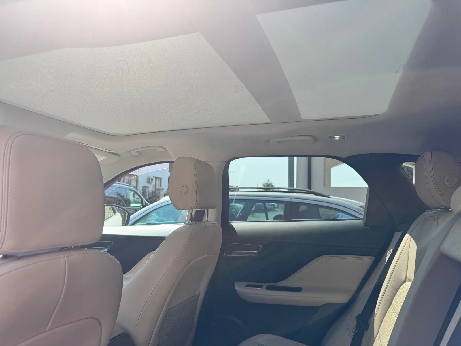 Jaguar F-PACE, снимка 4 - Автомобили и джипове - 56041892