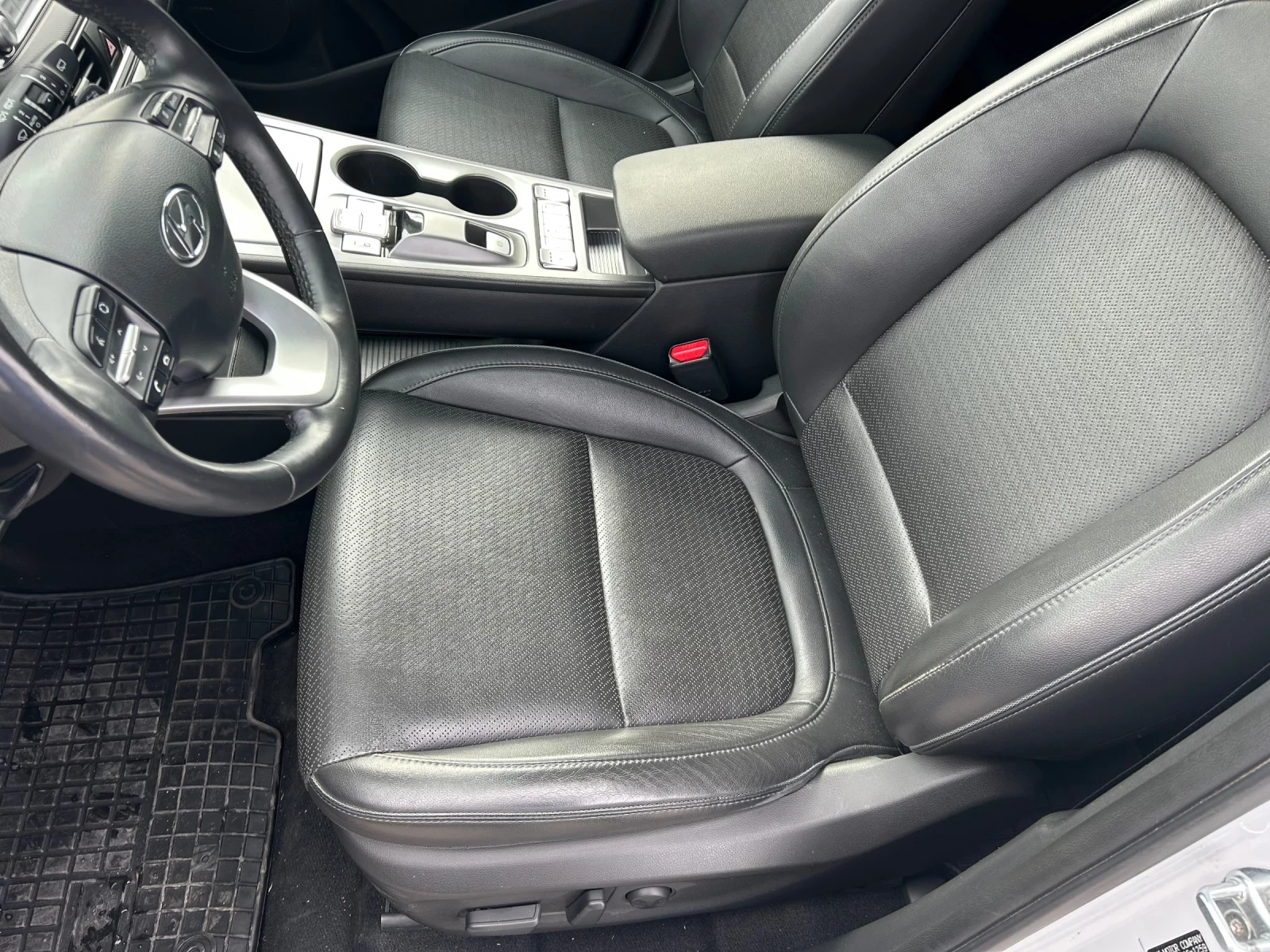 Hyundai Kona Електрик 64KW, снимка 10 - Автомобили и джипове - 56660026