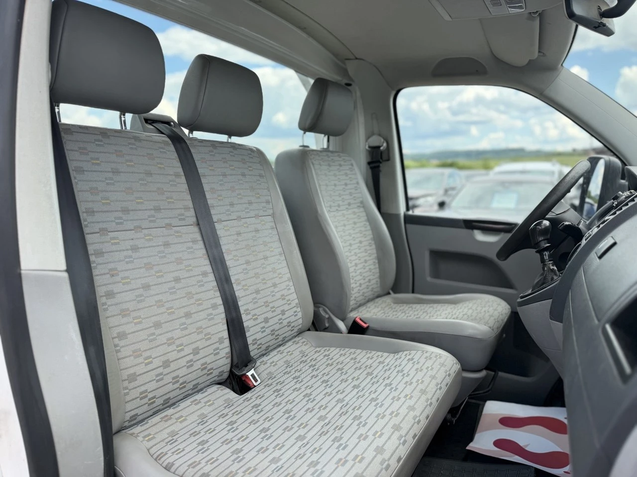 VW Transporter 2.0TDI , снимка 14 - Бусове и автобуси - 55196835