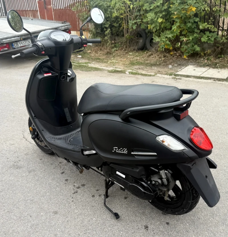 Sym Fiddle IV/50cc/2022г/Черен Мат/Дигитално табло/Vespa, снимка 7 - Мотоциклети и мототехника - 52028977