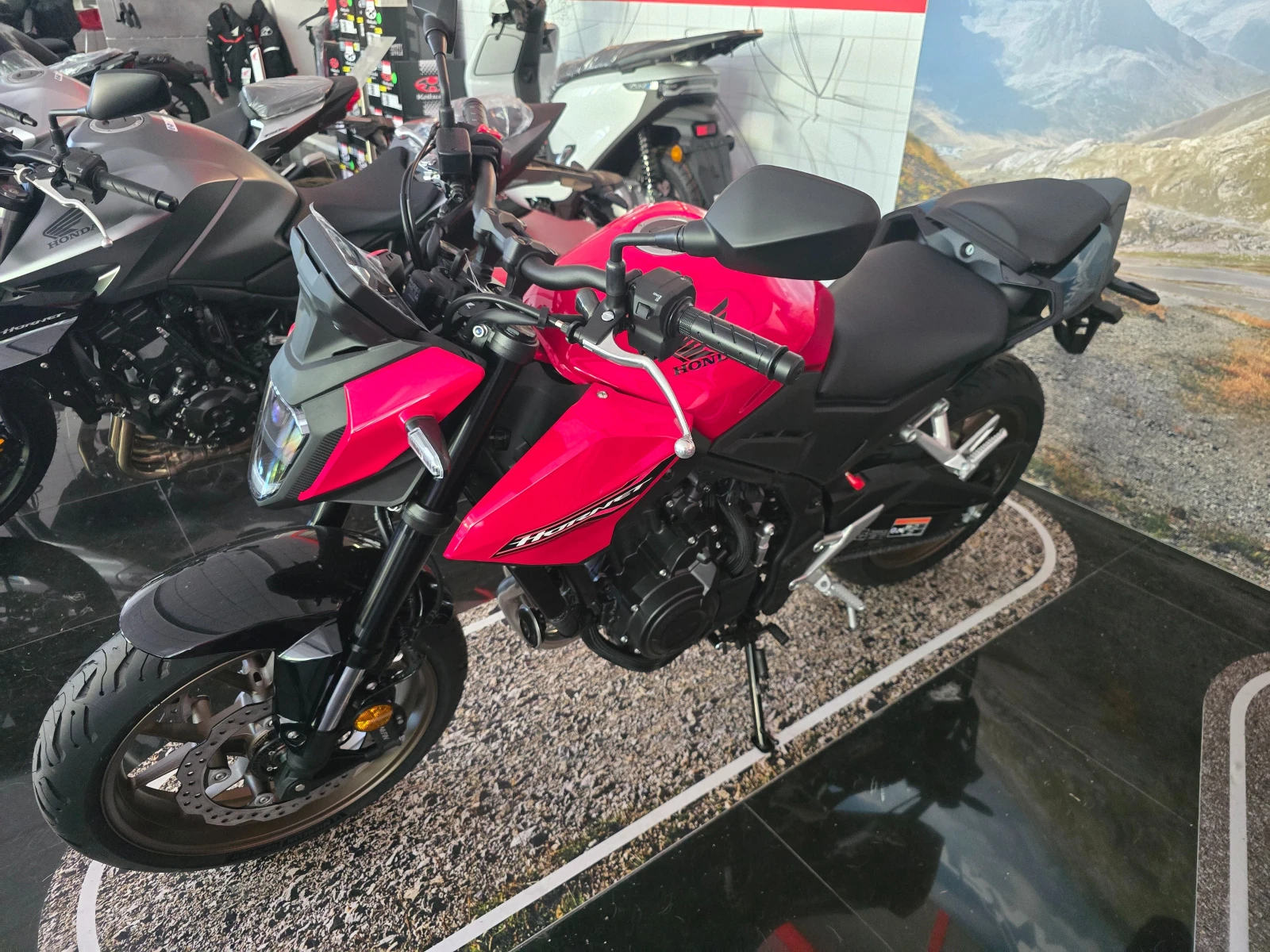 Honda Cb 500 Hornet E-Clutch A2 35kw!!! 2026, снимка 2 - Мотоциклети и мототехника - 56113012