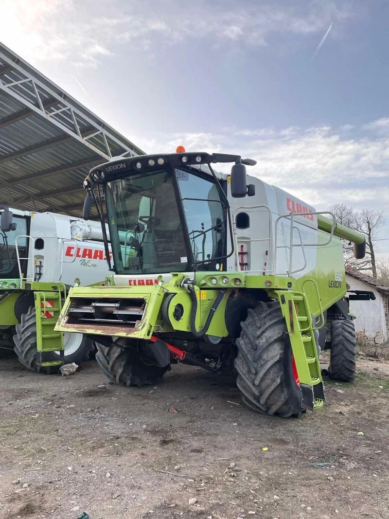 Комбайн Claas Lexion 650, снимка 1 - Селскостопанска техника - 36872860