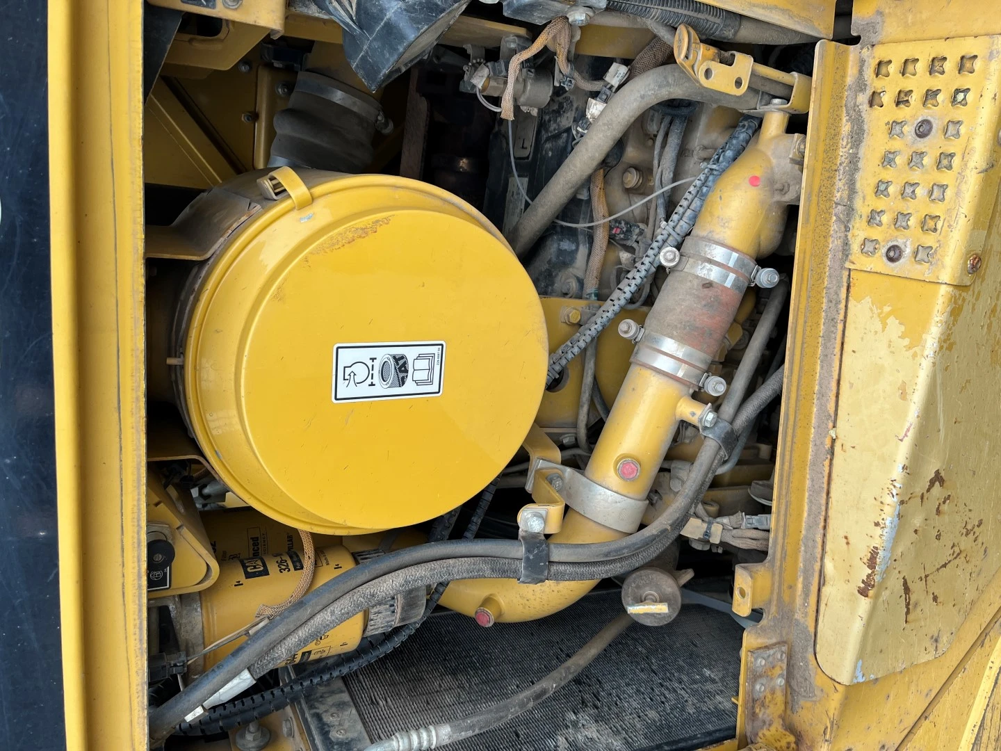  Cat D6T XL | Mobile.bg   13