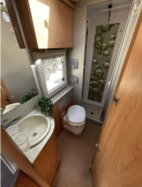 Кемпер Fiat Burstner Elegance 660, снимка 14