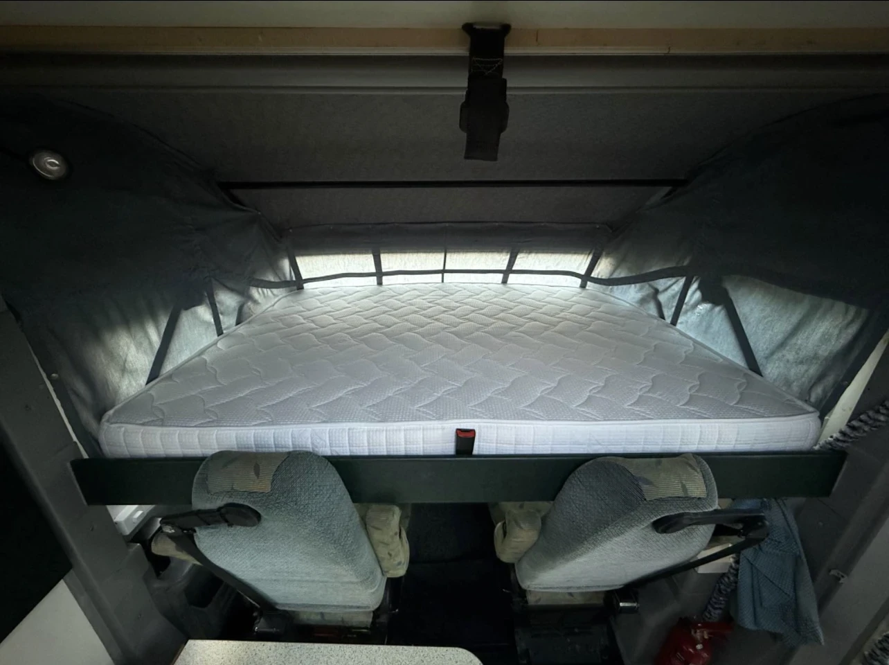 Кемпер Burstner Fiat, снимка 10 - Каравани и кемпери - 53845678