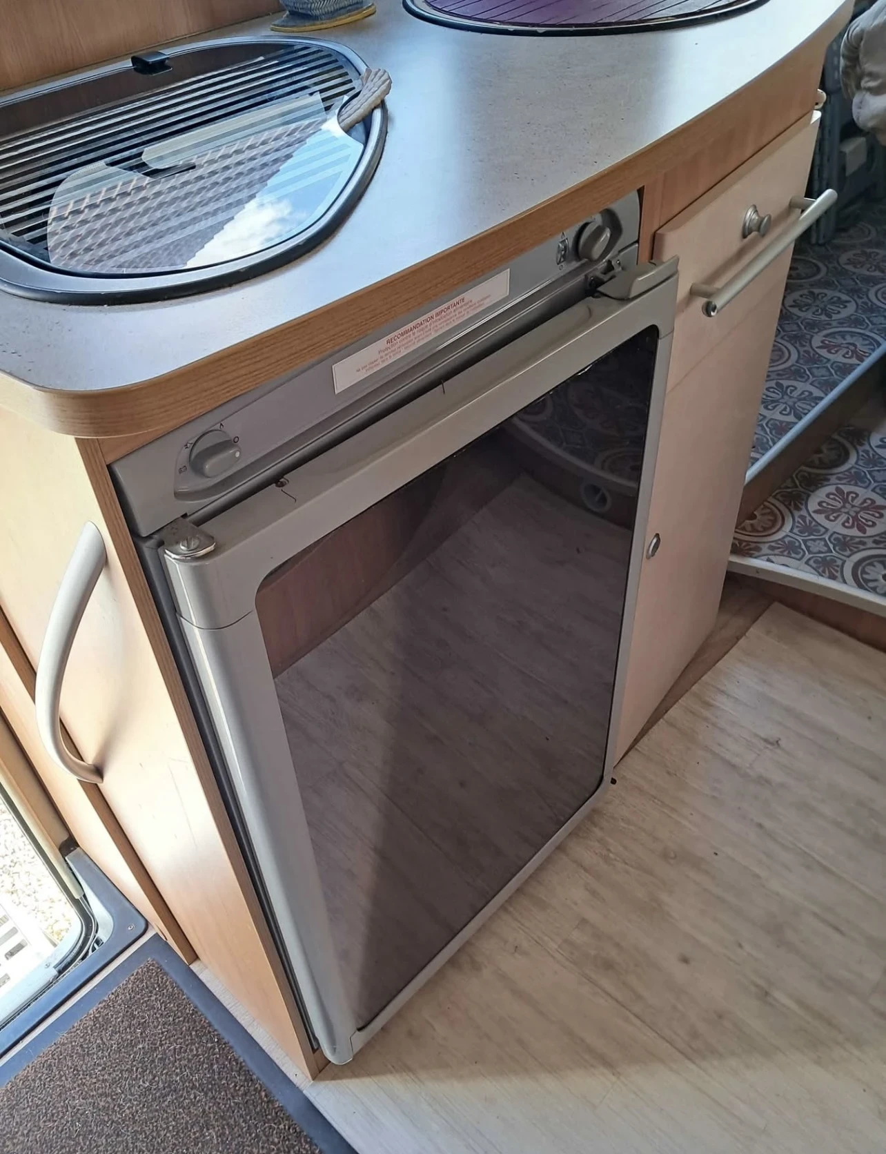 Кемпер Chausson Ford, снимка 4 - Каравани и кемпери - 53845678