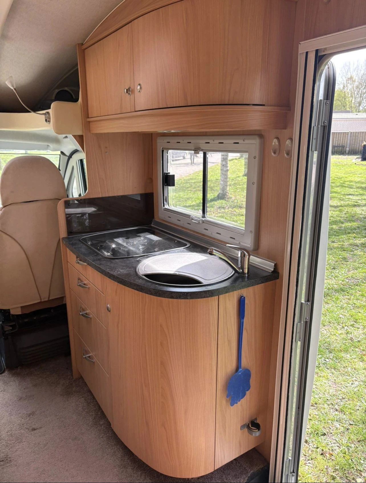 Кемпер Fiat Ducato, снимка 4 - Каравани и кемпери - 53845678