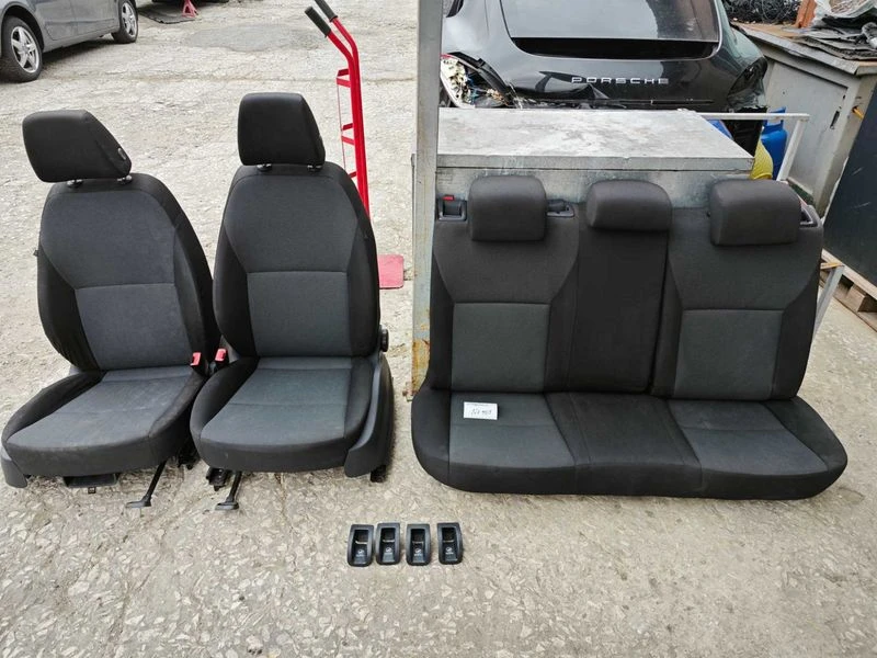 Плюшен салон Skoda Octaviq Шкода Октавия Седалки с подлакътник Н405