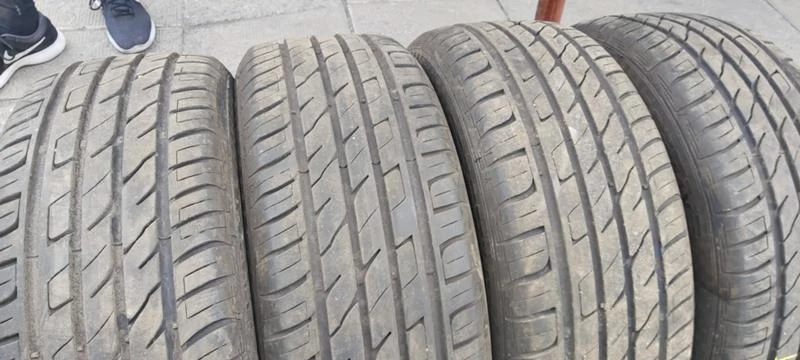 Гуми Летни 205/55R16, снимка 1 - Гуми и джанти - 32914126