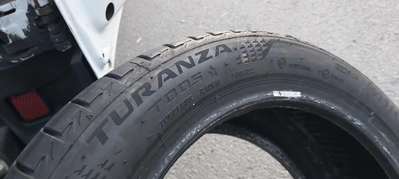 Гуми Летни 225/45R17, снимка 6 - Гуми и джанти - 35133974