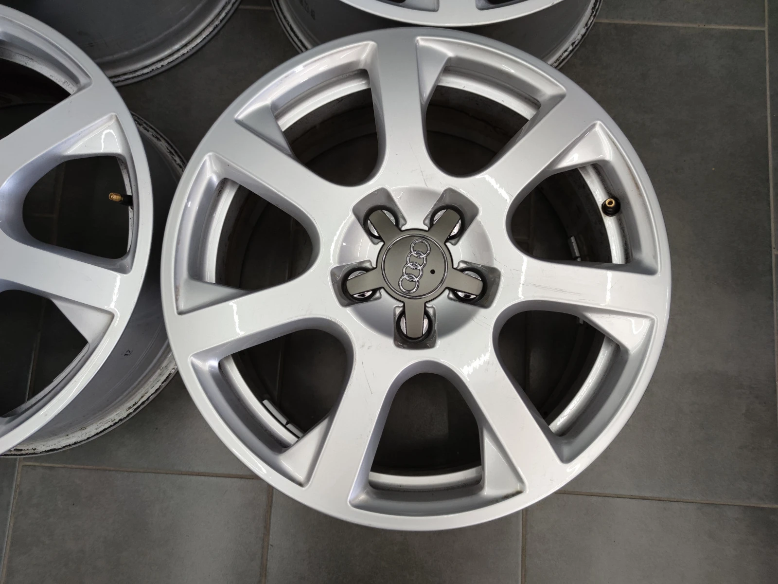   Audi | Mobile.bg   7