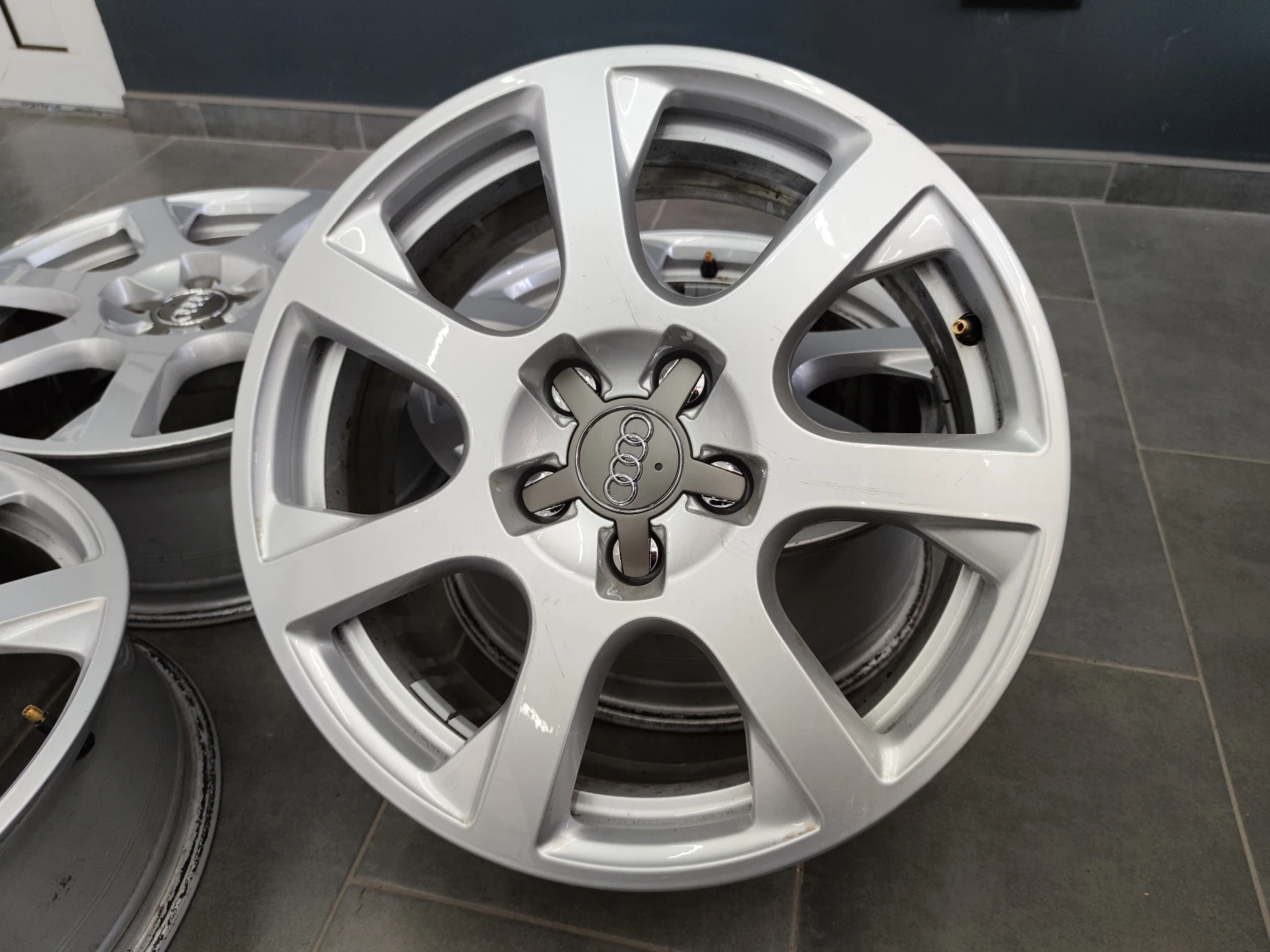   Audi | Mobile.bg   1