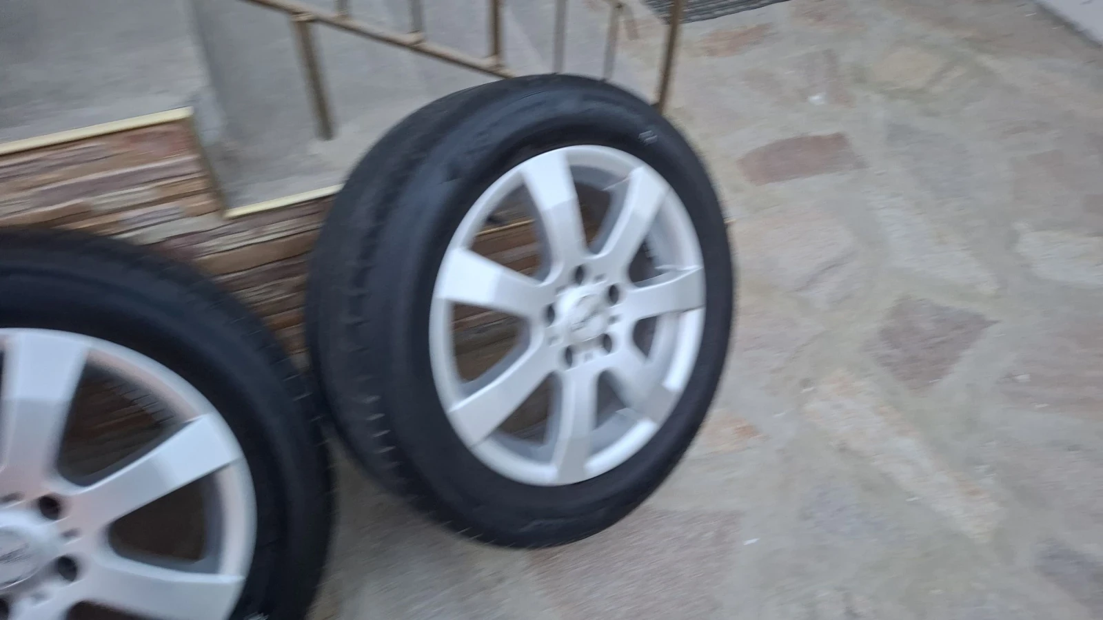    205/55R16  VW Touran | Mobile.bg   8