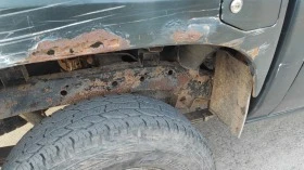 Nissan Pickup, снимка 15