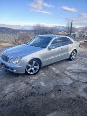 Mercedes-Benz E 220, снимка 1