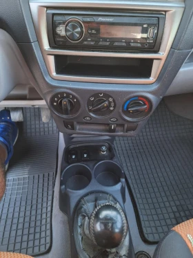 Kia Picanto 1.0i klima  | Mobile.bg    13