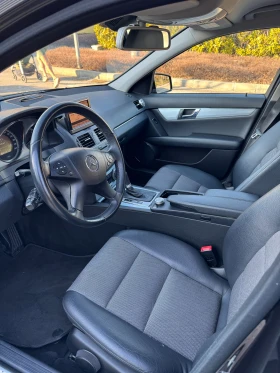 Mercedes-Benz C 200 CGI Avantgarde комби, снимка 11