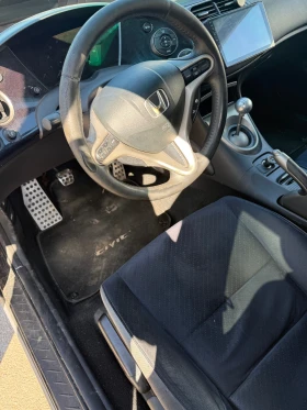 Honda Civic 1.8 - 3800 € / 7432.15 лв. - 89521480 14