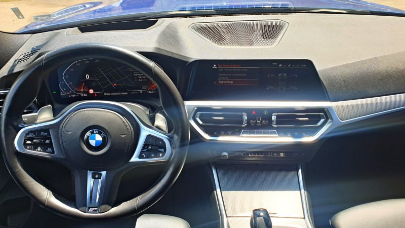 BMW 330 XDrive/MSport/H&K/Laser/HUD, снимка 11 - Автомобили и джипове - 46401874