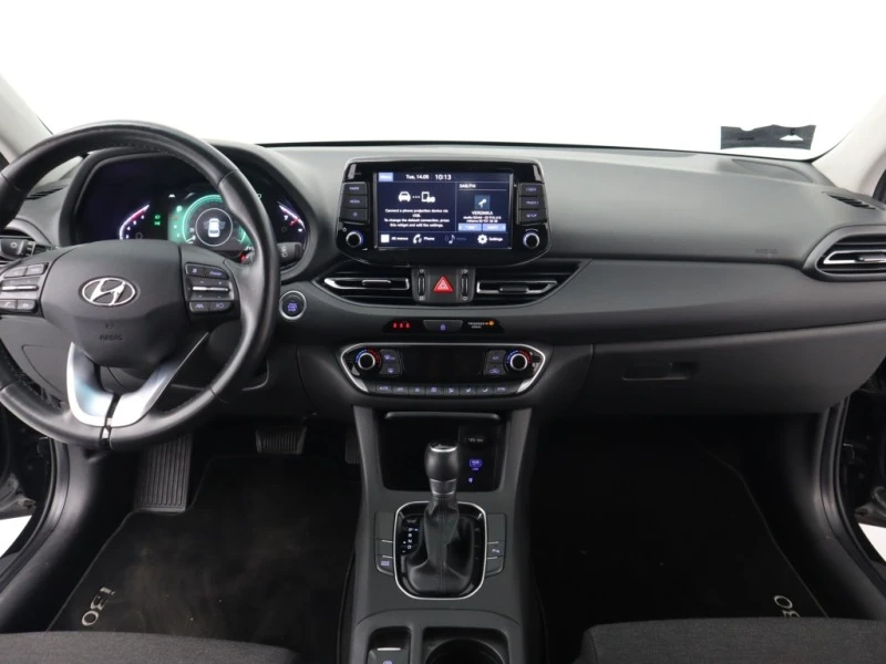 Hyundai I30 1.6 CRDi, снимка 10 - Автомобили и джипове - 47882417