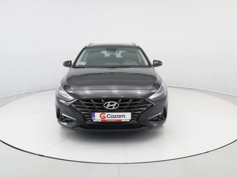 Hyundai I30 1.6 CRDi, снимка 2 - Автомобили и джипове - 47882417