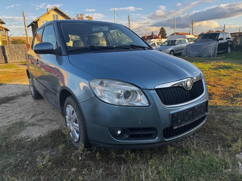 Skoda Fabia 1.4, снимка 4 - Автомобили и джипове - 47526245