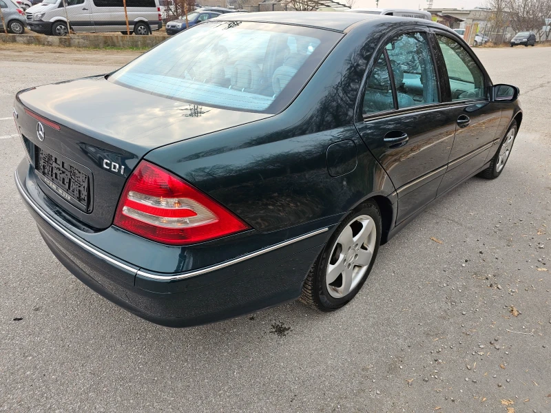 Mercedes-Benz C 220 CDI-Face Avangard кожа, снимка 3 - Автомобили и джипове - 48241127