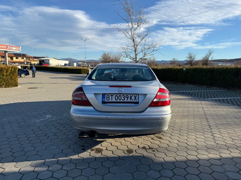 Mercedes-Benz CLK 200 kompressor, снимка 4 - Автомобили и джипове - 49593440