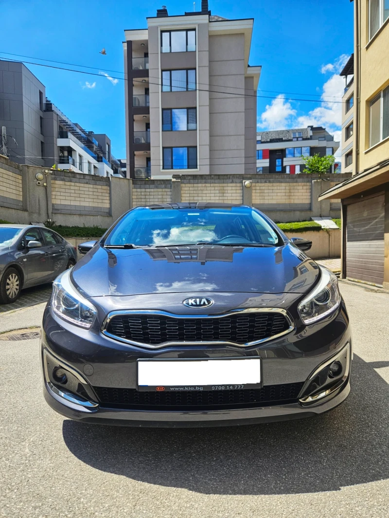 Kia Ceed 1.4i 100 к.с. LPG Закупена от Киа България, снимка 2 - Автомобили и джипове - 50338697