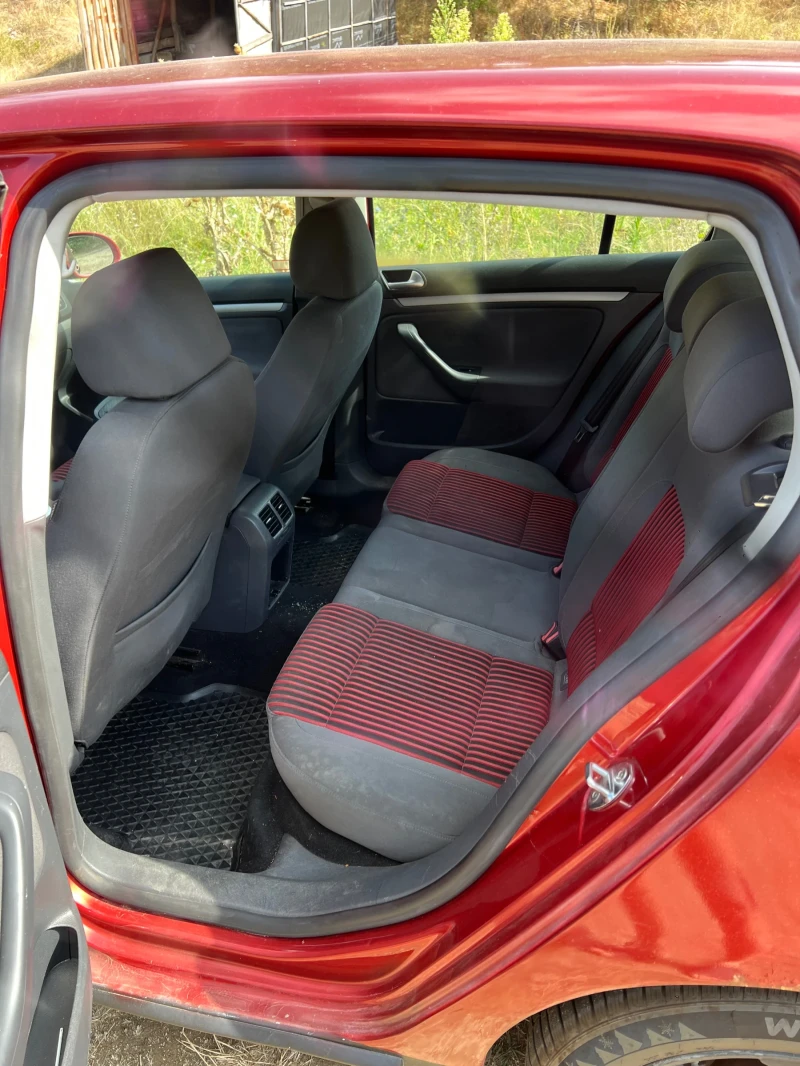 VW Golf, снимка 5 - Автомобили и джипове - 52871797