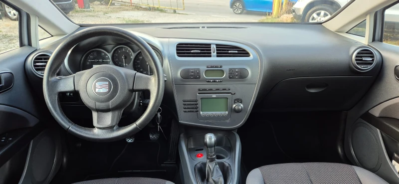 Seat Leon 1.6i GPL, снимка 12 - Автомобили и джипове - 52068476