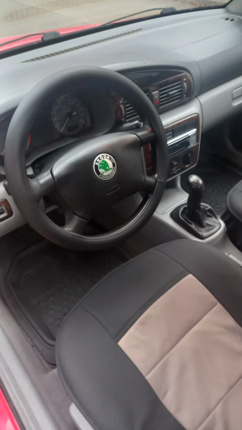 Skoda Octavia 1.6, 101 к.с., снимка 8 - Автомобили и джипове - 52395038