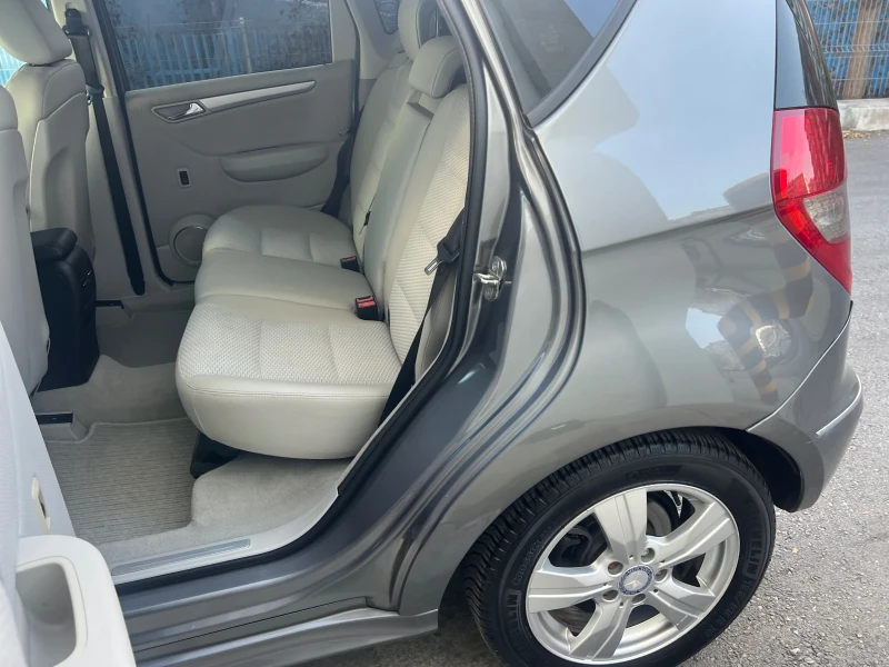 Mercedes-Benz A 200 * 2.0LPG* Автоматик* , снимка 12 - Автомобили и джипове - 52430188