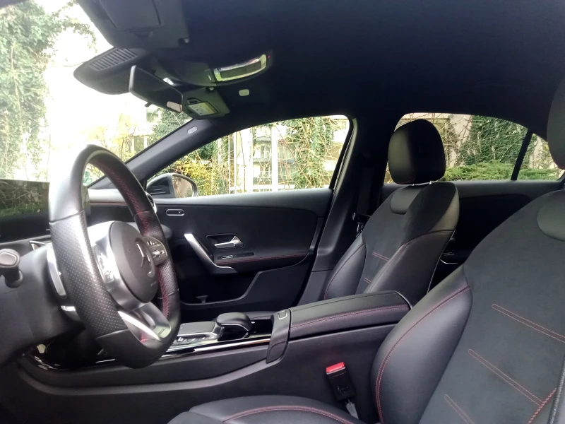 Mercedes-Benz CLA 180 AMG Pack, снимка 8 - Автомобили и джипове - 52501302