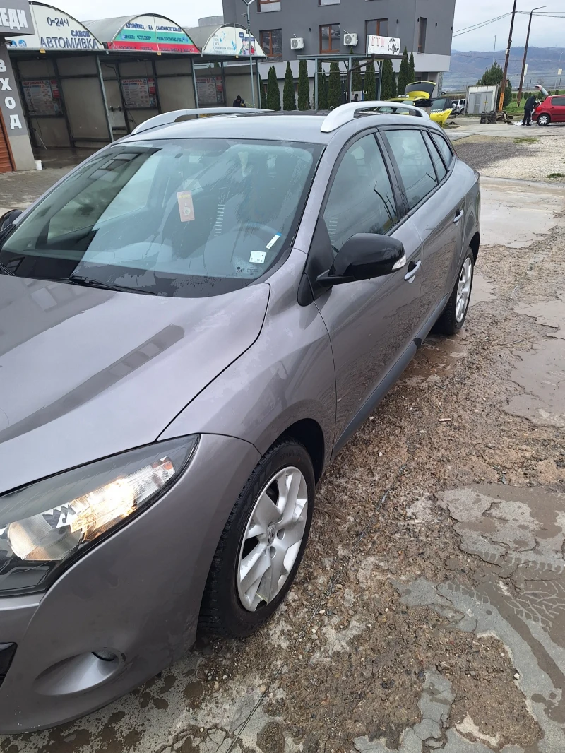 Renault Megane 1.5 dci 110 , снимка 2 - Автомобили и джипове - 52590173