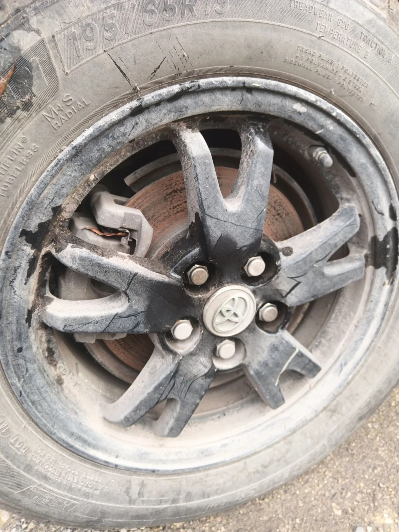 Toyota Prius, снимка 7 - Автомобили и джипове - 52802266