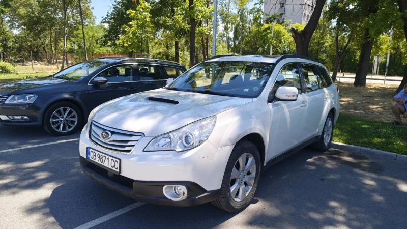 Subaru Outback, снимка 5 - Автомобили и джипове - 52923174