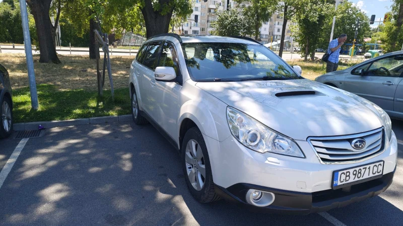 Subaru Outback, снимка 6 - Автомобили и джипове - 52923174