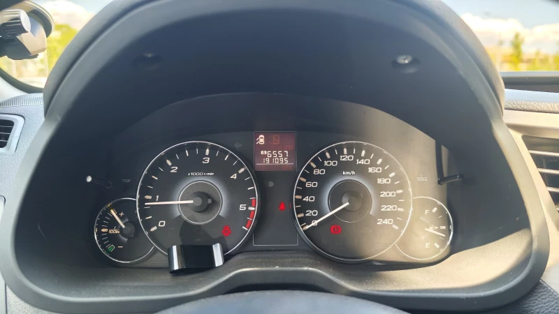 Subaru Outback, снимка 7 - Автомобили и джипове - 52923174