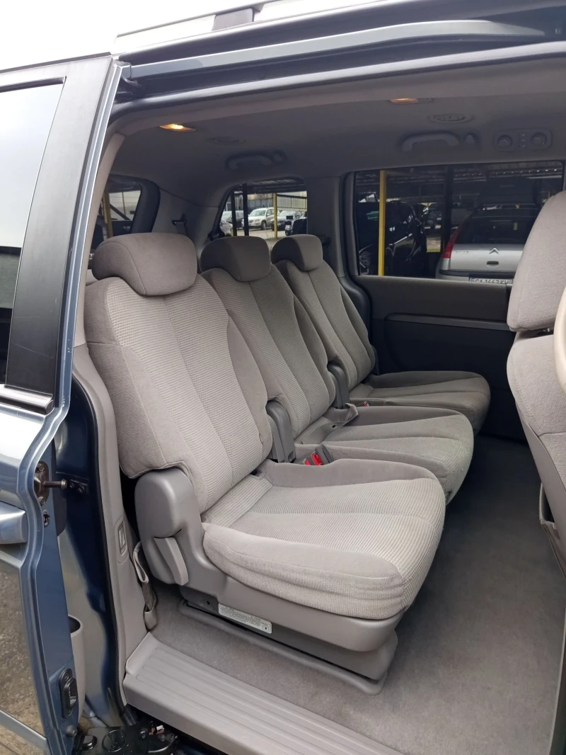 Kia Carnival 2.9 CRDI 16V, снимка 12 - Автомобили и джипове - 53068736