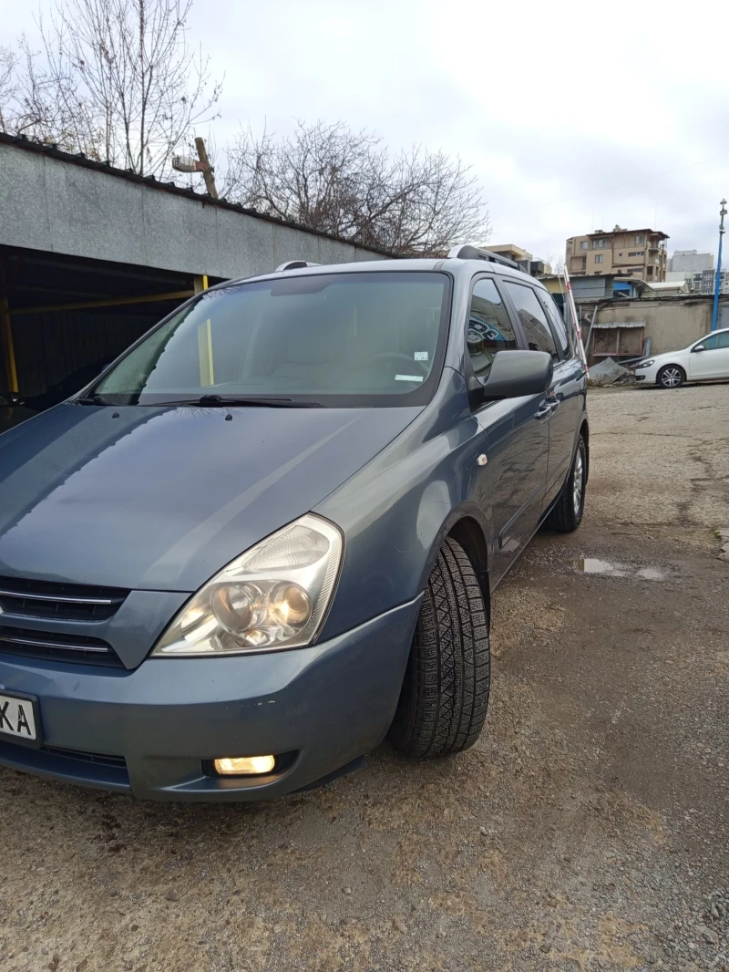 Kia Carnival 2.9 CRDI 16V, снимка 2 - Автомобили и джипове - 53068736
