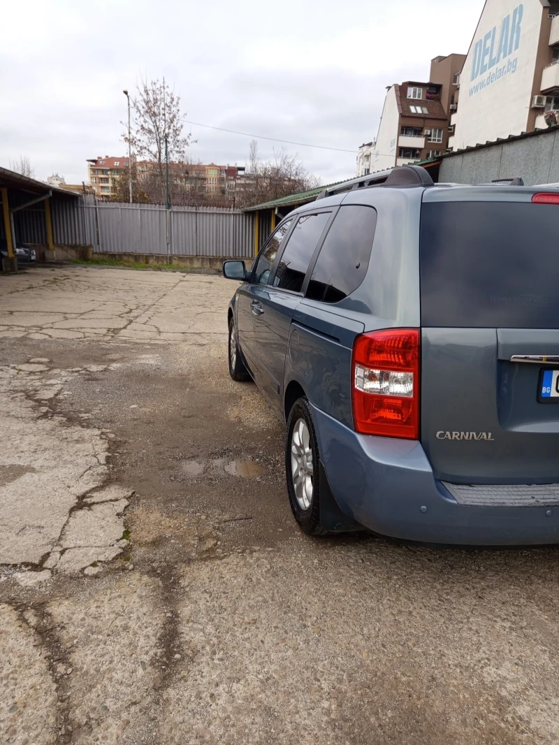 Kia Carnival 2.9 CRDI 16V, снимка 7 - Автомобили и джипове - 53068736